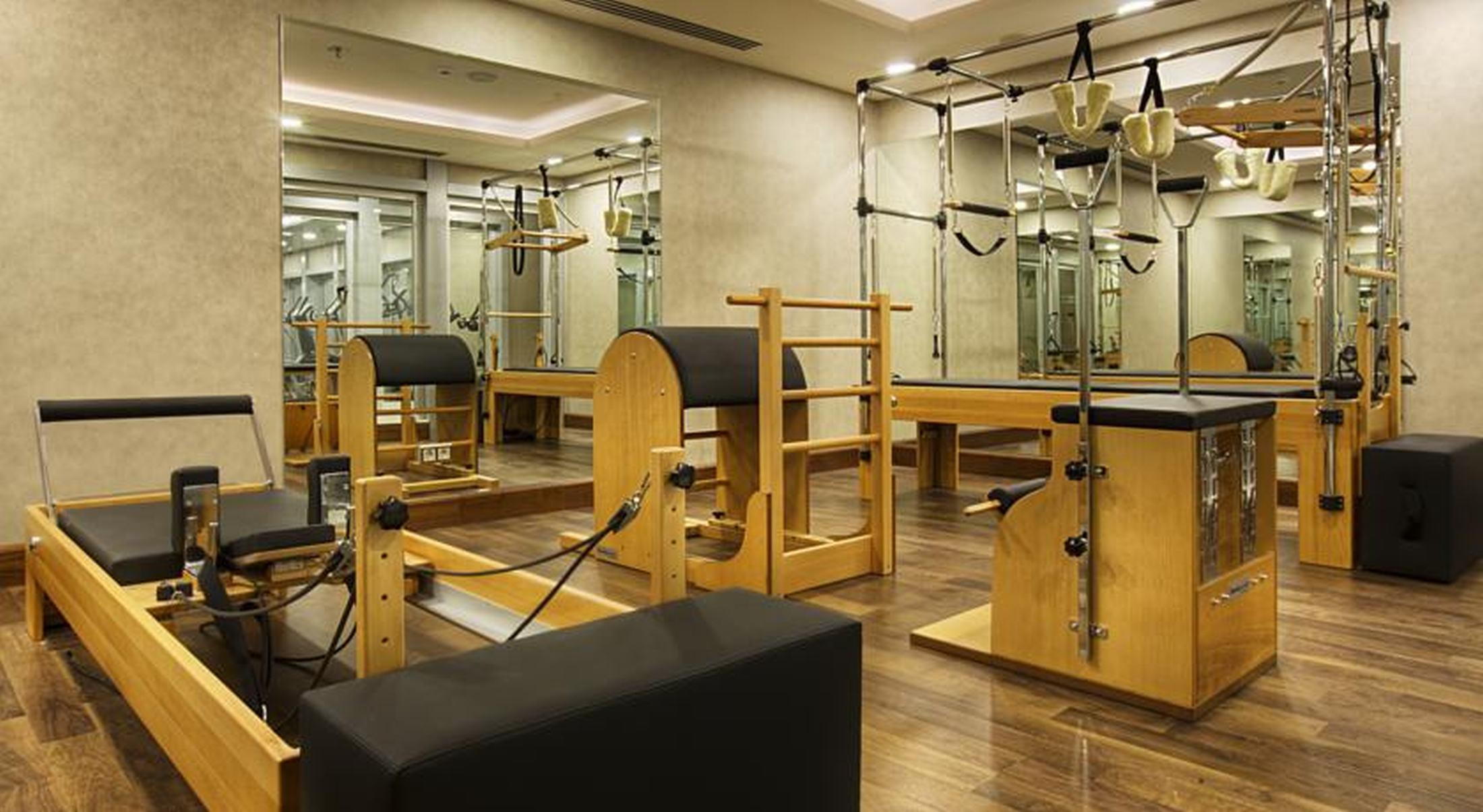 데데만 보스탄시 이스탄불 호텔&컨벤션 센터 외부 사진 A Pilates studio