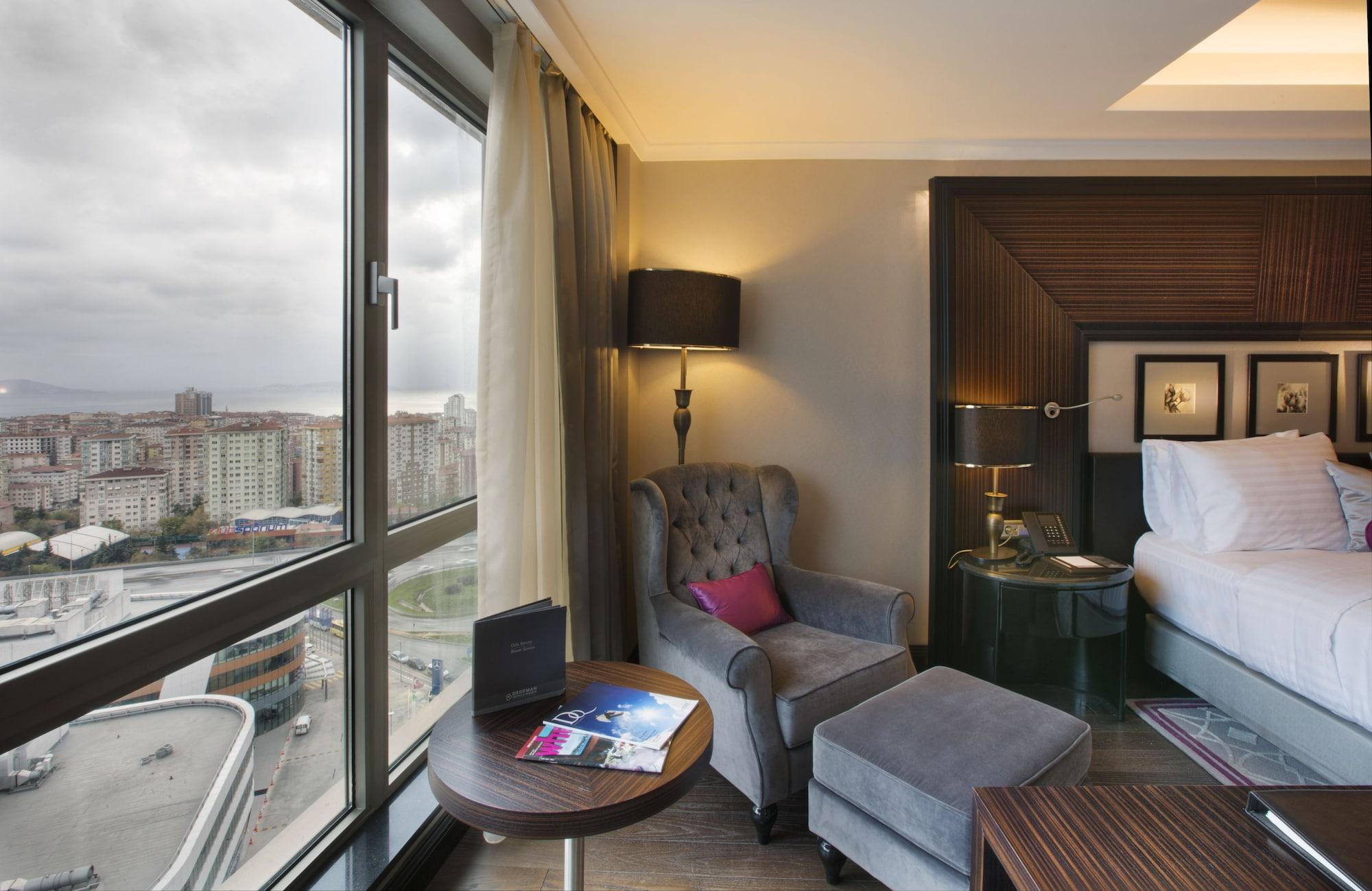 데데만 보스탄시 이스탄불 호텔&컨벤션 센터 외부 사진 A room at the hotel